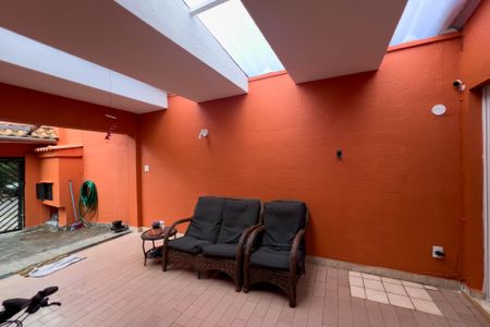 Casa à venda com 180m², 2 quartos e 2 vagasÁrea Externa