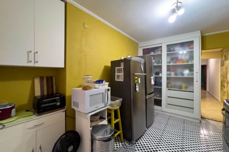 Casa à venda com 180m², 2 quartos e 2 vagasCozinha