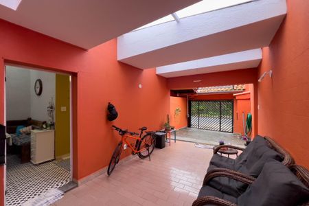 Casa à venda com 180m², 2 quartos e 2 vagasÁrea Externa