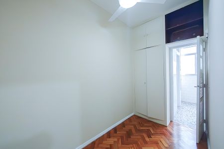 Quarto de Serviço de apartamento para alugar com 2 quartos, 87m² em Botafogo, Rio de Janeiro