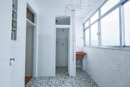 Apartamento para alugar com 87m², 2 quartos e 1 vaga Apartamento para alugar com 87m², 2 quartos e 1 vagaÁrea de Serviço