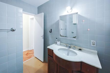Apartamento para alugar com 87m², 2 quartos e 1 vaga Apartamento para alugar com 87m², 2 quartos e 1 vagaBanheiro