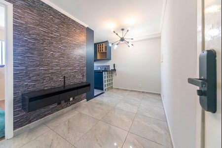 Sala de apartamento para alugar com 2 quartos, 38m² em Jardim Vila Rica, Santo André