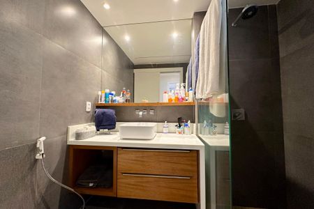 Banheiro Suíte de apartamento para alugar com 1 quarto, 110m² em Botafogo, Rio de Janeiro