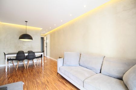 Apartamento para alugar com 62m², 2 quartos e 2 vagasSala