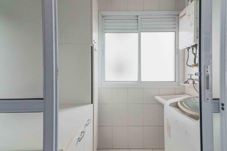 Apartamento à venda com 66m², 3 quartos e 1 vaga Apartamento à venda com 66m², 3 quartos e 1 vagaCozinha e Área de Serviço