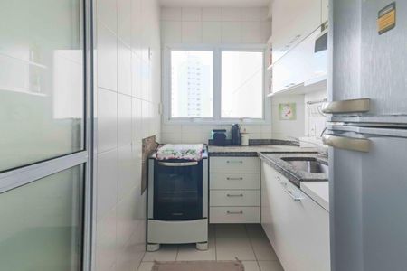 Apartamento à venda com 66m², 3 quartos e 1 vaga Apartamento à venda com 66m², 3 quartos e 1 vagaCozinha e Área de Serviço