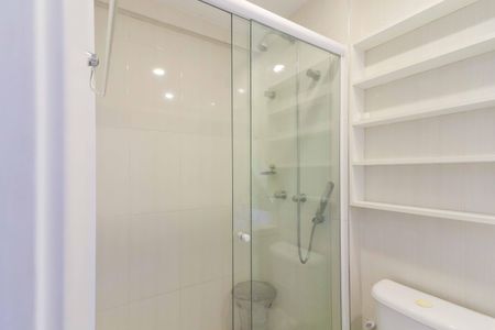 Apartamento à venda com 66m², 3 quartos e 1 vaga Apartamento à venda com 66m², 3 quartos e 1 vagaBanheiro Suite