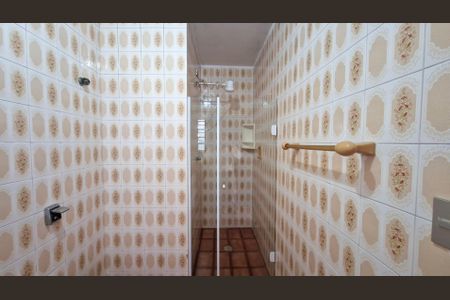 Banheiro da Suíte de casa à venda com 5 quartos, 250m² em Interlagos, São Paulo