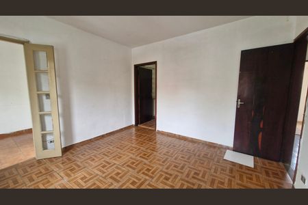 Casa à venda com 250m², 5 quartos e 2 vagasSuíte