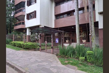 Apartamento à venda com 240m², 3 quartos e 2 vagasFachada