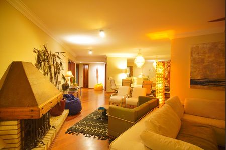 Apartamento à venda com 240m², 3 quartos e 2 vagasSala de Estar