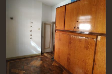 Casa à venda com 200m², 5 quartos e 3 vagasQuarto 2 Casa 2