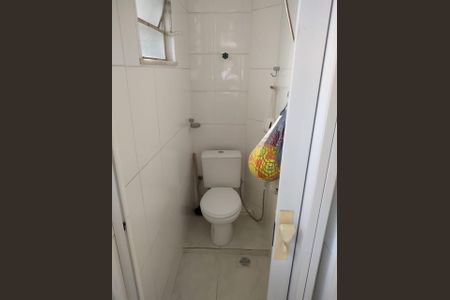 Casa à venda com 200m², 5 quartos e 3 vagasBanheiro 3 Casa 2
