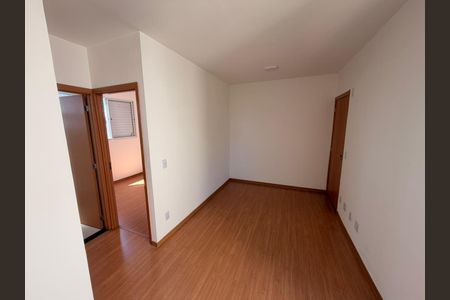 Sala de apartamento para alugar com 3 quartos, 43m² em Recreio das Acácias, Ribeirão Preto
