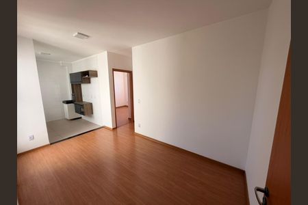 Sala de apartamento para alugar com 3 quartos, 43m² em Recreio das Acácias, Ribeirão Preto