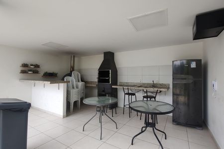 Apartamento para alugar com 49m², 2 quartos e 1 vagaÁrea comum - Churrasqueira