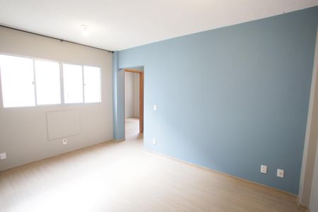 Sala de apartamento para alugar com 2 quartos, 48m² em Jacarepaguá, Rio de Janeiro