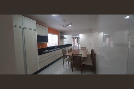 Foto 21 de casa à venda com 3 quartos, 170m² em Chácara Mafalda, São Paulo