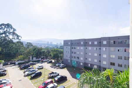 Vista Quarto 1 de apartamento para alugar com 2 quartos, 45m² em Jaraguá, São Paulo