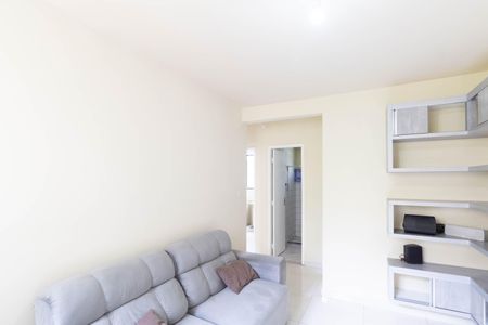 Sala de apartamento para alugar com 2 quartos, 45m² em Campo Grande, Rio de Janeiro