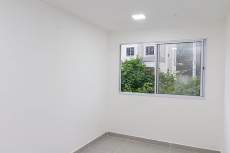 Apartamento para alugar com 42m², 2 quartos e 1 vagaSala