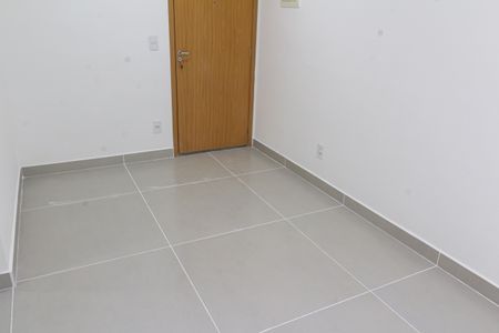 Sala de apartamento para alugar com 2 quartos, 42m² em Campo Grande, Rio de Janeiro
