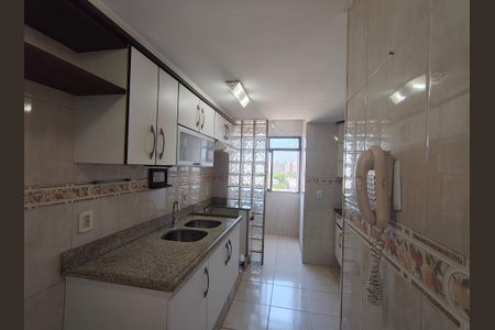 Apartamento à venda com 97m², 3 quartos e 1 vagaCozinha