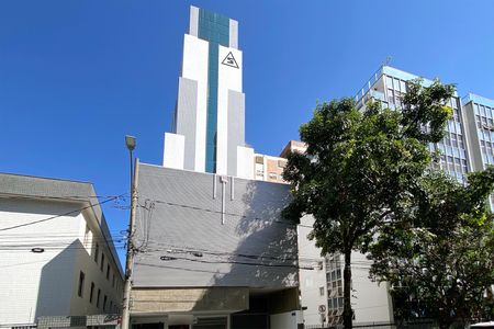 Apartamento à venda com 41m², 1 quarto e 2 vagasFachada