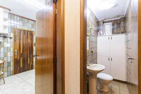 Apartamento para alugar com 148m², 3 quartos e 1 vagaLavabo