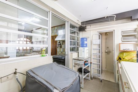 Apartamento para alugar com 148m², 3 quartos e 1 vagaÁrea de Serviço