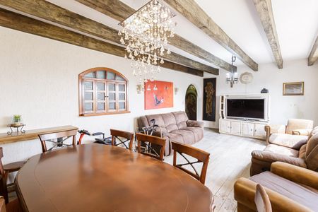 Apartamento para alugar com 148m², 3 quartos e 1 vagaSala