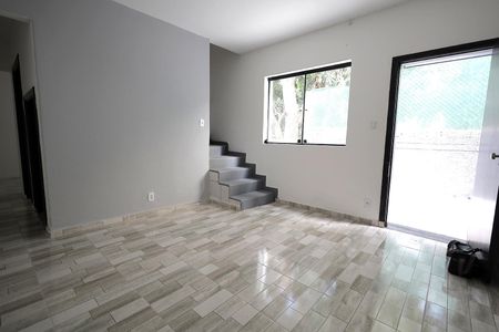 Sala de casa para alugar com 2 quartos, 100m² em Centro, Santo André