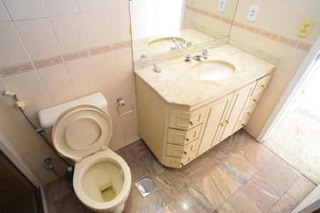 Apartamento à venda com 150m², 2 quartos e 2 vagas Apartamento à venda com 150m², 2 quartos e 2 vagasBanheiro Social 2