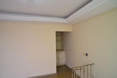 Apartamento à venda com 150m², 2 quartos e 2 vagas Apartamento à venda com 150m², 2 quartos e 2 vagasSala Piso Superior