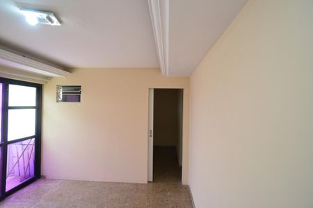Apartamento à venda com 150m², 2 quartos e 2 vagas Apartamento à venda com 150m², 2 quartos e 2 vagasSala Piso Superior