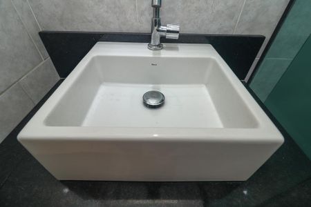 Apartamento para alugar com 60m², 2 quartos e 1 vagaBanheiro