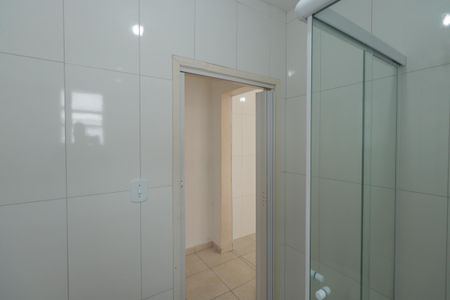 Casa à venda com 125m², 2 quartos e 2 vagasBanheiro Social