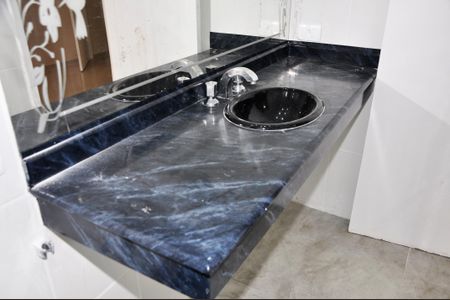 Casa para alugar com 221m², 3 quartos e 4 vagas Casa para alugar com 221m², 3 quartos e 4 vagasBanheiro Suíte