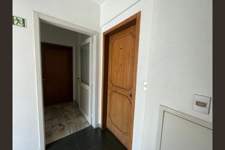 Apartamento à venda com 79m², 2 quartos e sem vaga Apartamento à venda com 79m², 2 quartos e sem vagaÁrea de Serviço