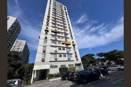 Apartamento à venda com 60m², 2 quartos e 1 vagaFachada