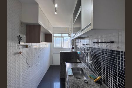Apartamento à venda com 60m², 2 quartos e 1 vagaCozinha