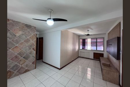 Sala de apartamento para alugar com 2 quartos, 60m² em Barra da Tijuca, Rio de Janeiro