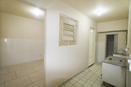 Casa para alugar com 49m², 1 quarto e sem vagaCozinha e Área de Serviço