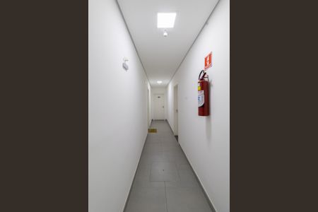 Apartamento à venda com 37m², 1 quarto e sem vagaÁrea Comum - Entrada