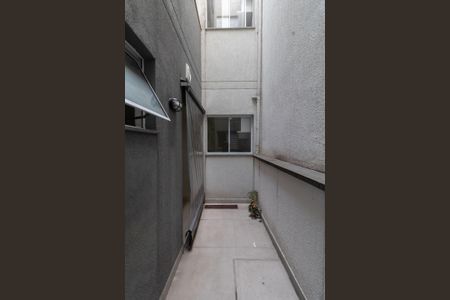 Apartamento à venda com 37m², 1 quarto e sem vagaQuintal