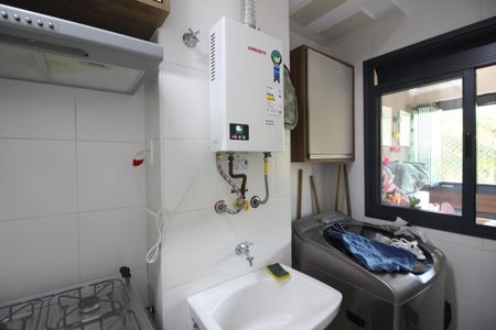 Apartamento à venda com 81m², 2 quartos e 1 vagaÁrea de Serviço