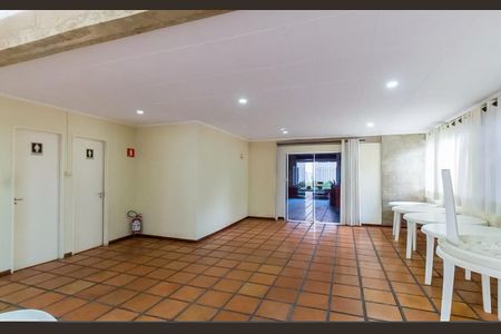 Apartamento à venda com 75m², 2 quartos e 2 vagasSalão de Festas