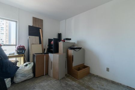 Apartamento à venda com 75m², 2 quartos e 2 vagas Suíte