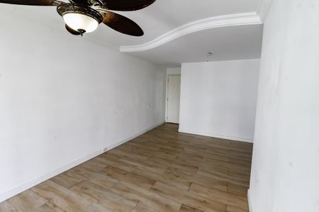 Apartamento à venda com 80m², 3 quartos e 2 vagasSala